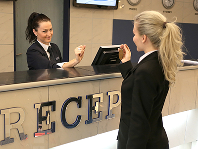 A Prizma Csoport őrzés-védelem tevékenységének alapjának legfontosabb erőforrását alkalmazottai képezik. A Prizma FM Zrt. biztonságtechnikai szolgáltatásai keretében vállalja vagyonvédelmi riasztórendszerek, kamerarendszerek, tűzvédelmi rendszerek, beléptetőrendszerek, rendezvények tervezését, kivitelezését, üzemeltetését, karbantartását és korszerűsítését.