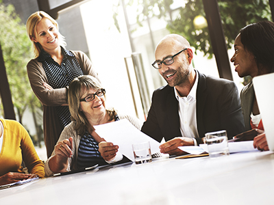 Prizma FM Zrt. Támogató szolgáltatások: Helpdesk, Prizma Help 24 órás ügyfélszolgálat, Prizma24 Call center, Prizma 24CAFM a Prizma Csoporttól. A Prizma Help az ügyfeleink, munkatársaink és alvállalkozó partnereink közötti kapcsolattartást biztosítja a nap 24 órájában. A Prizma24 call center ügyfélszolgálata a nap 24 órájában áll partnereink rendelkezésére. A Prizma24 CAFM nem csupán egy hibabejelentő felület, hanem a Prizma által ellátott munkafolyamatokat és azoknak minden lépését végigkövető adatbázis-kezelő szoftver.